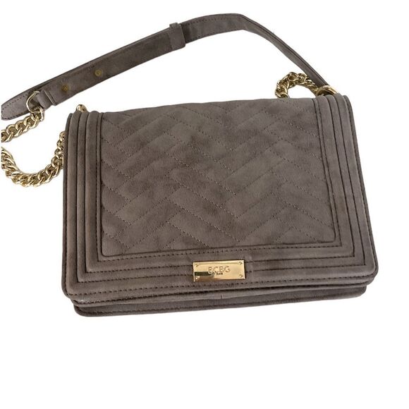 Women's BCBG PARIS chain shoulder bag EUC - Picture 1 of 4